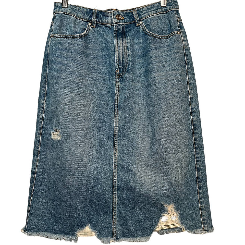 Women’s ZARA Denim Skirt - Picture 2 of 9